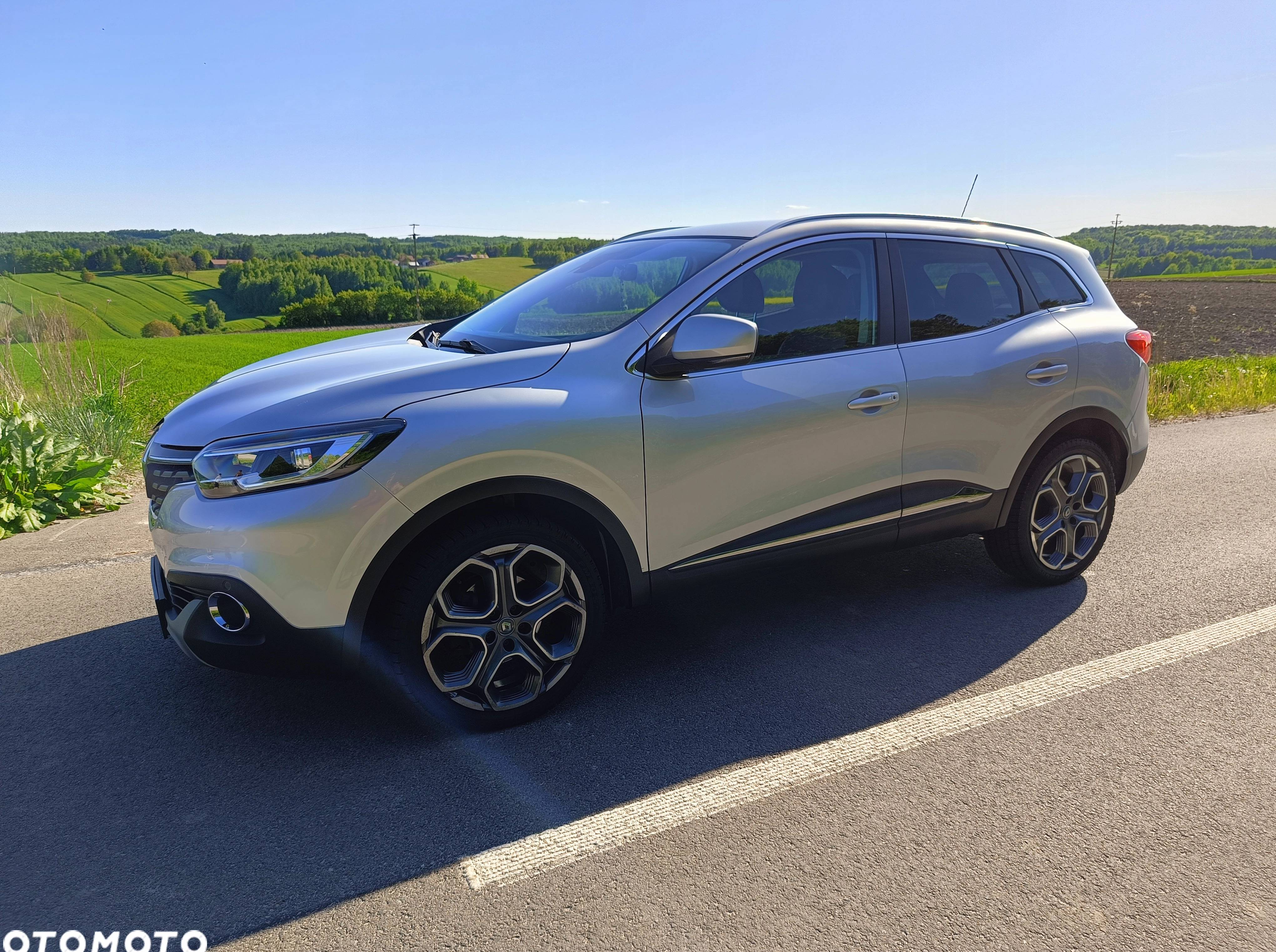 Renault Kadjar cena 54900 przebieg: 163000, rok produkcji 2015 z Ulanów małe 277